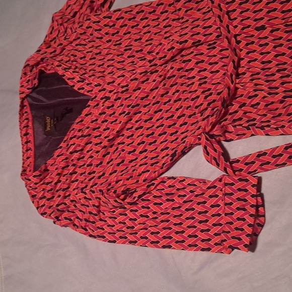 Dress - Picture 2 of 4